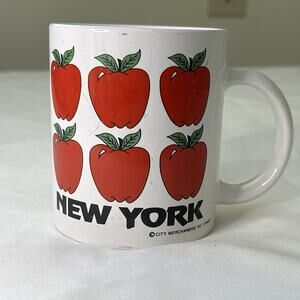 Vintage New York The Big Apple White Coffee Mug City Merchandise Pop Art